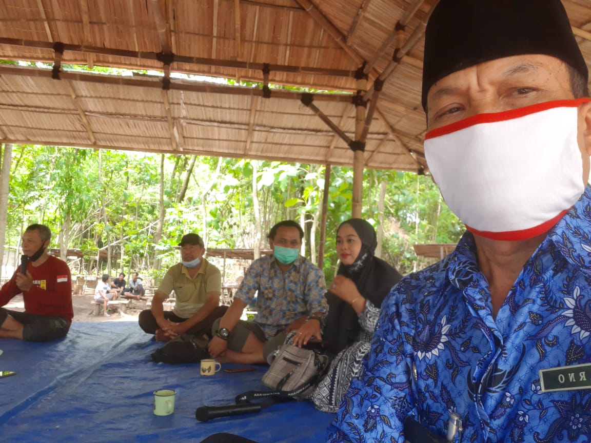 Camat Plupuh Sragen Mantapkan Koordinasi Putus Rantai Penyebaran Covid-19