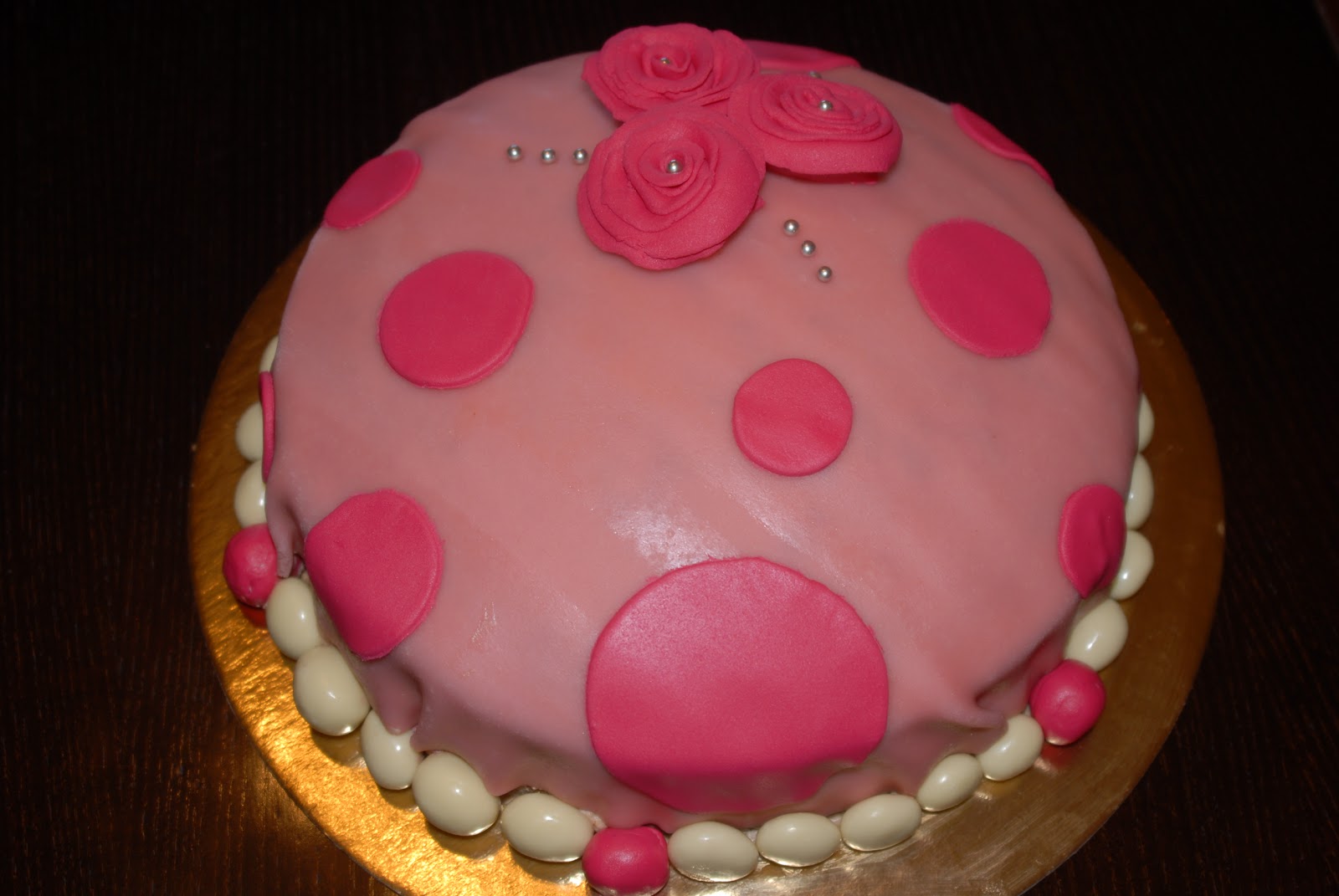 Rosa Smørkremkake