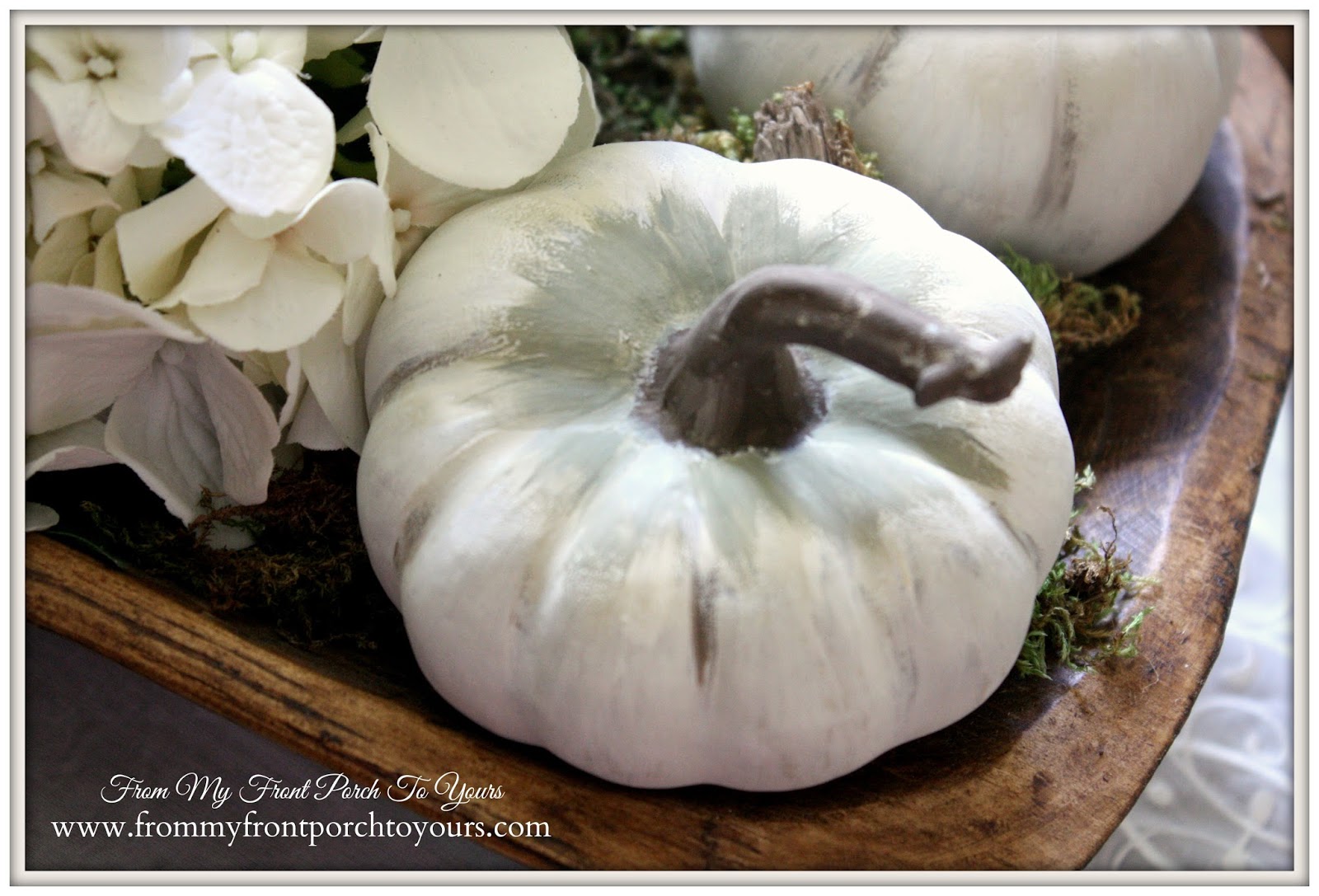 From My Front Porch To Yours-How To Turn $1 Pumpkins Into Show Stoppers Using Chalk Paint
