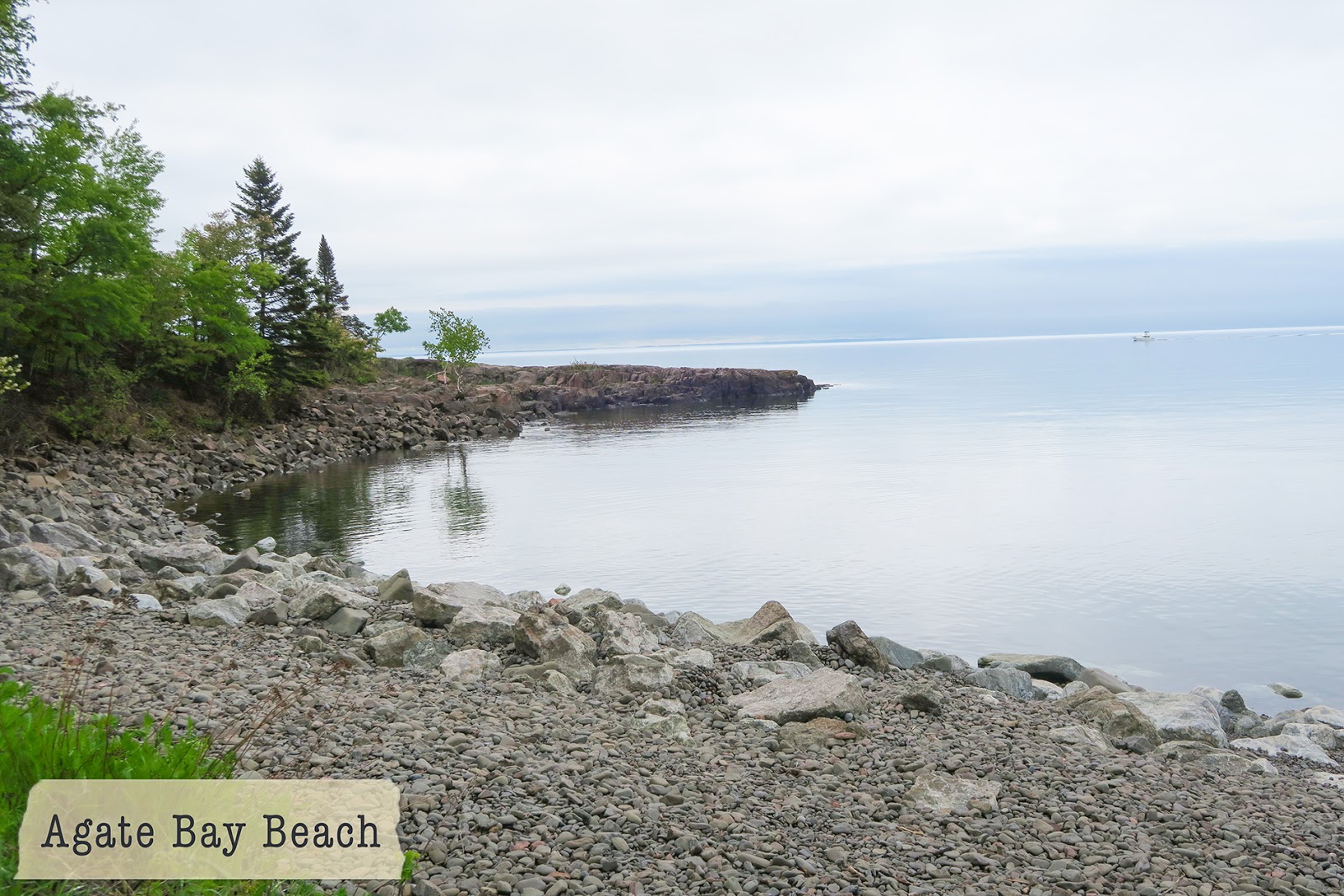 An Apel a Day: WW: Agate Bay {Linky}