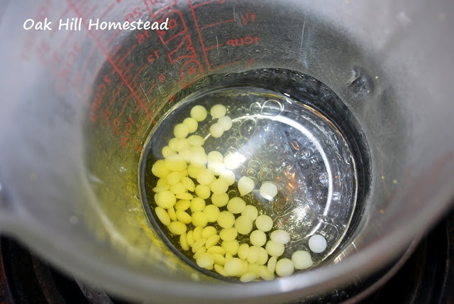Melting beeswax pellets