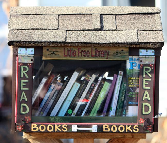 Dante's Wardrobe Build Your Own Little Tiny Library