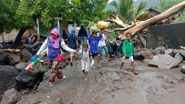 inundaciones en indonesia