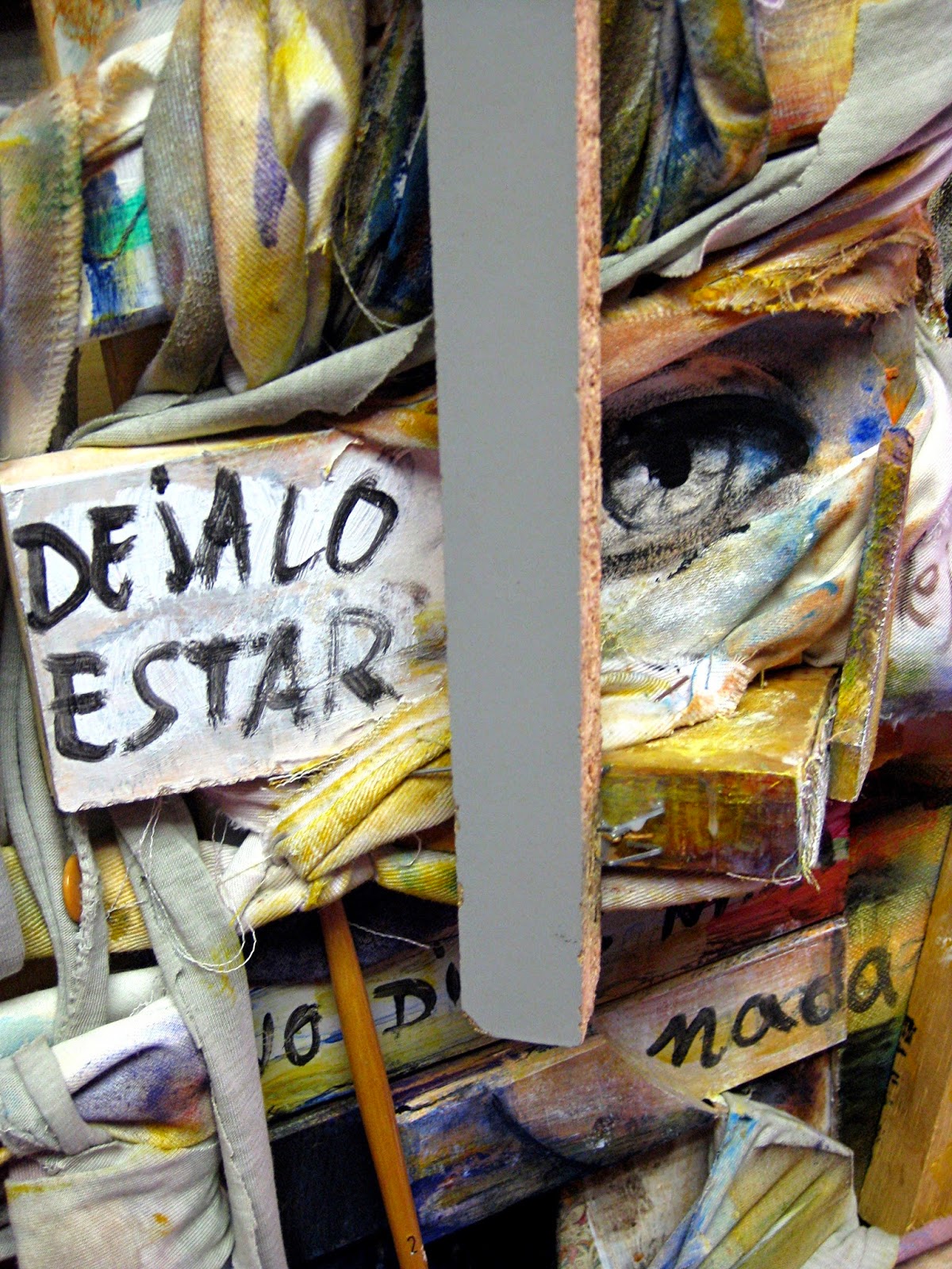 El pez de madera. Obra en proceso de Juan Sánchez Sotelo.