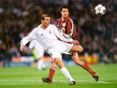 normal_zidane+2001.jpg