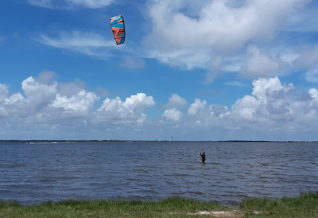 1 Kite Surf, 1 Wind Surf, Titusville, A Max Brewer Bridge, Kite Surf, Wind Surf, Florida's East Coast, Florida East Coast Surf Fishing, Cocoa Beach Pictures, cu on the beach, 