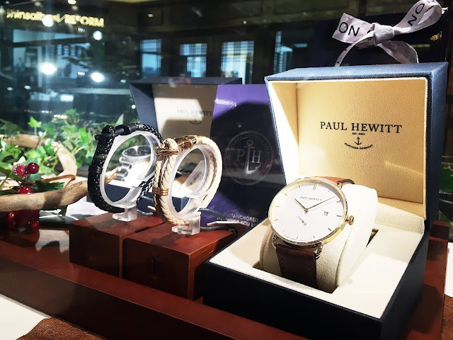 大阪 梅田 ハービスプラザ WATCH 腕時計 ウォッチ ベルト 入荷 組み合わせ 自由 女性 プレゼント 可愛い エレガント アクセサリー ブレスレット 重ね付け 雑誌掲載 インスタ映え 正規取扱 PAUL HEWITT ポールヒューイット ドイツブランド お洒落 ファッション シンプル ミニマム