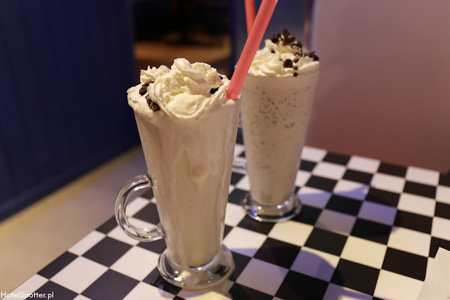 Amerykanska restauracja Fuddruckers Warszawa - Oreo shakes