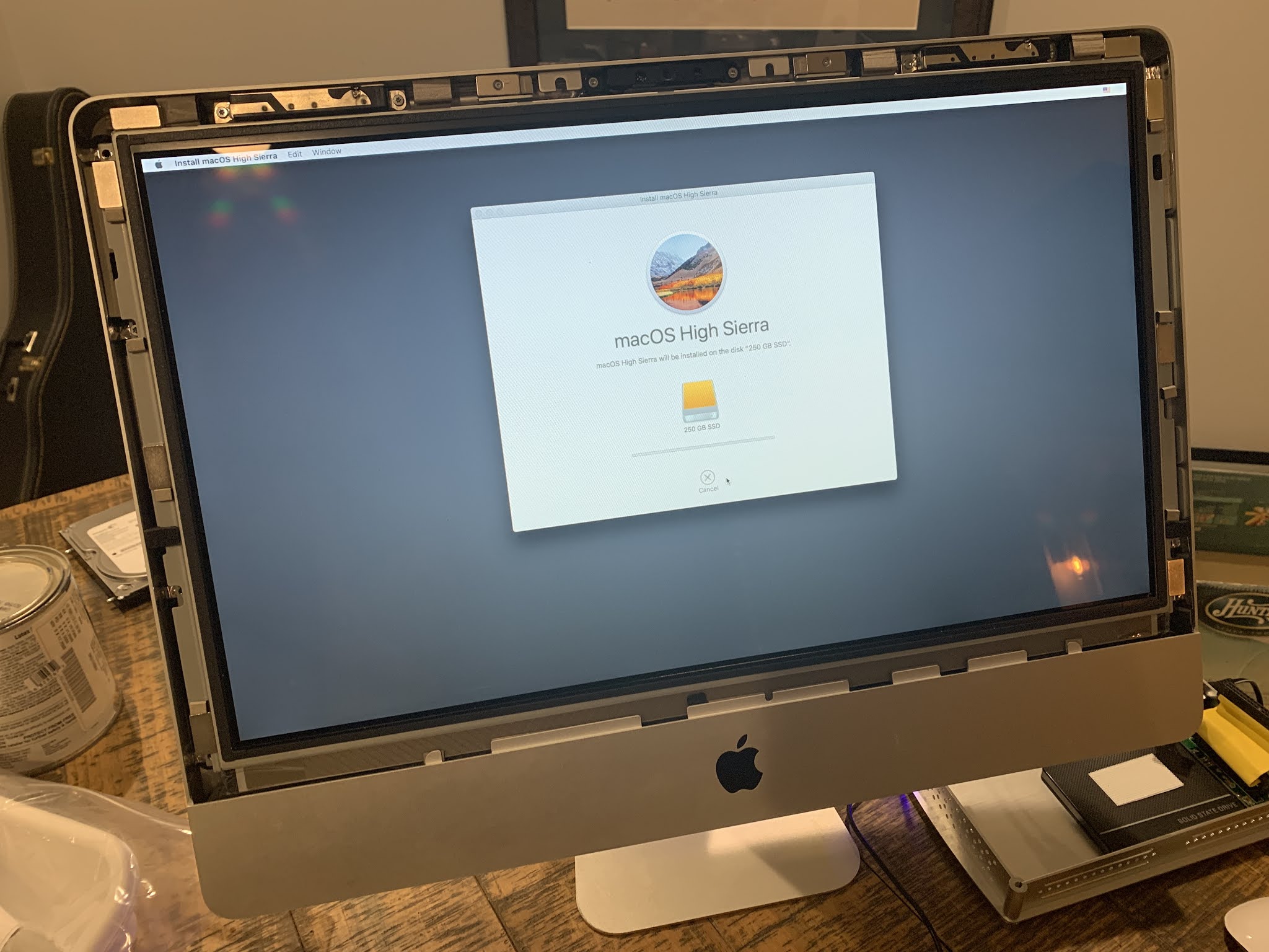 Replacing an iMac Hard Drive with an SSD