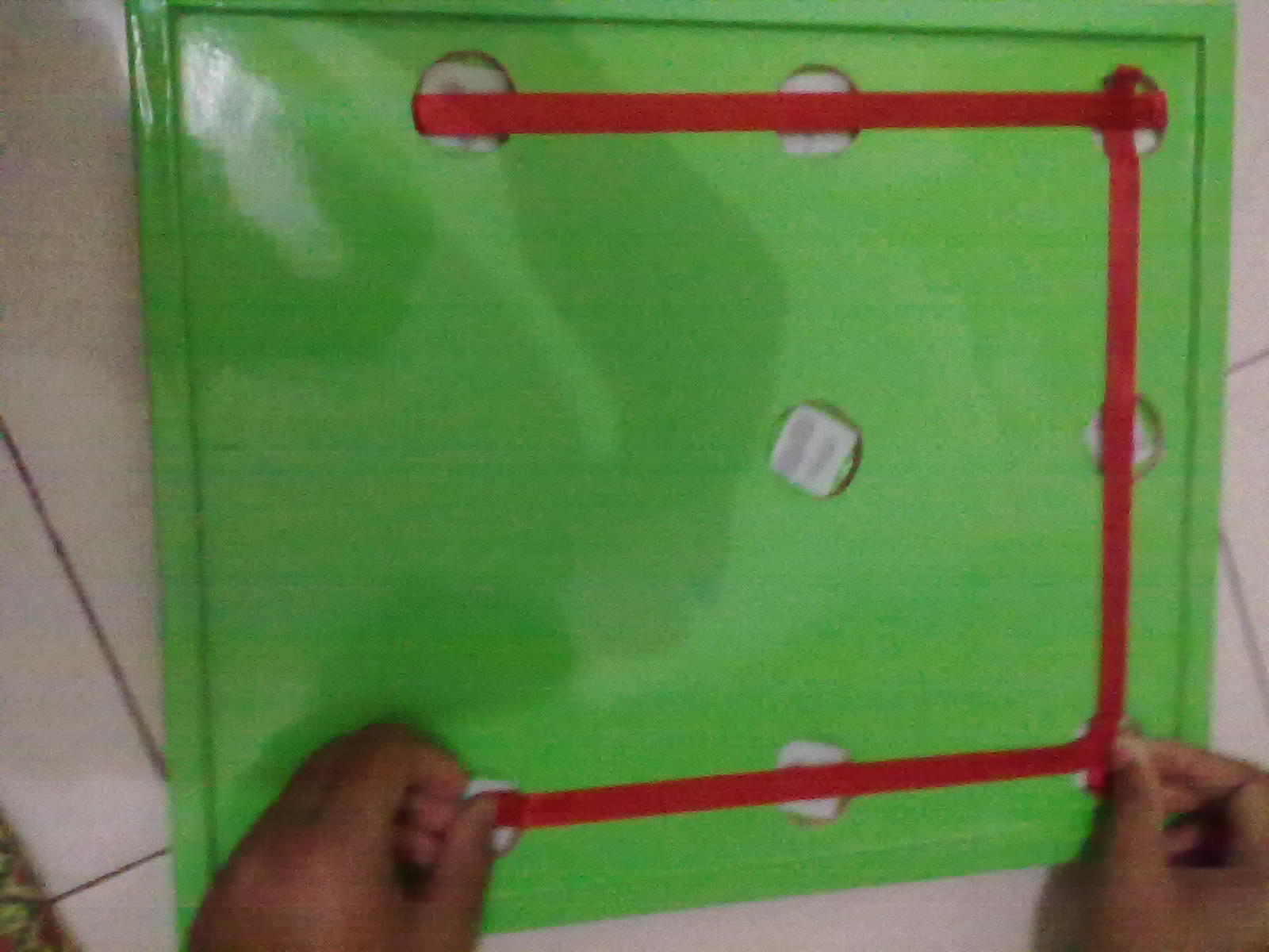 mengenalkan geometri pada AUD maklah pengenalan geometri