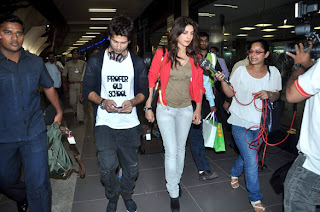 Priyanka Chopra & Shahid Kapoor arrive from NZ after 'Teri Meri Kahaani' promotions