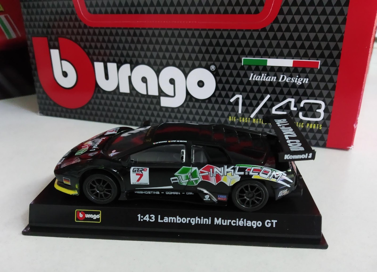 Bburago Race 1:43