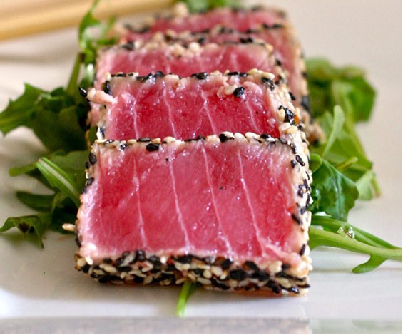Sesame Crusted Tuna Steak On Arugula Sesame Crusted Tuna Steak On Arugula