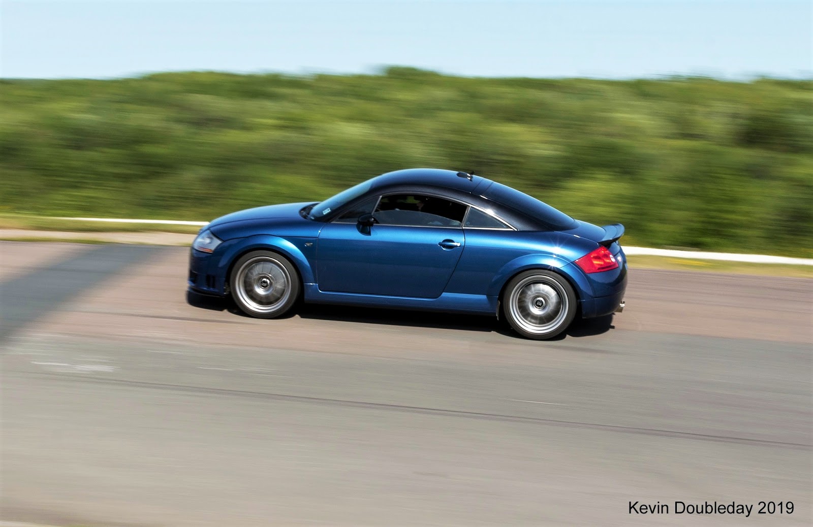 Is Audi TT MK1 a good track day car? - Track Days Insider - Tips on Cars  and Track Day Driving