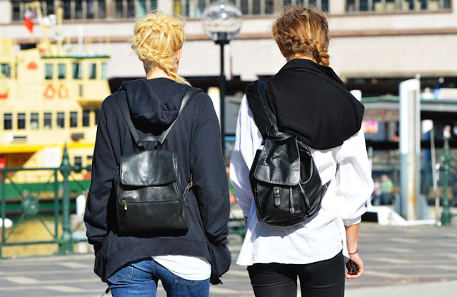 Backpack street style