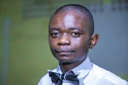 A propos de NGANDU Patient Blog des affaires par NGANDU