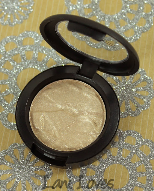 MAC Monday: Faerie Whispers - Fairy Land Foiled Shadow Swatches & Review