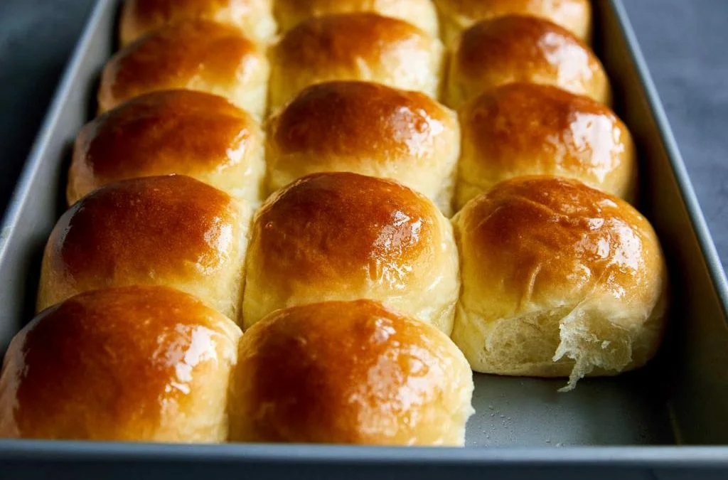 How to Make Condensed Milk Bread Rolls