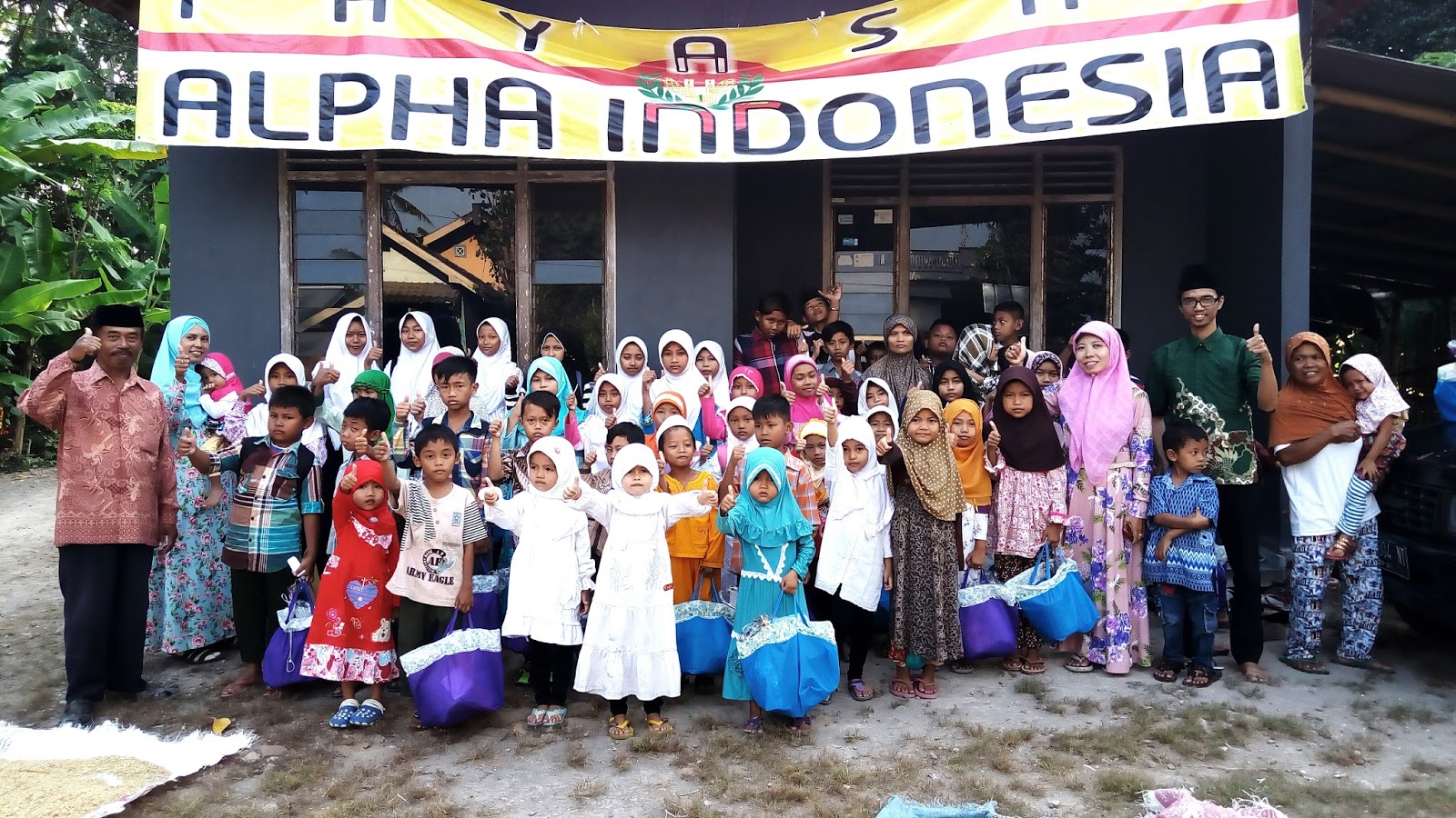 Yayasan Alpha Indonesia Cabang Yogyakarta Berbagi Berkah Bagi