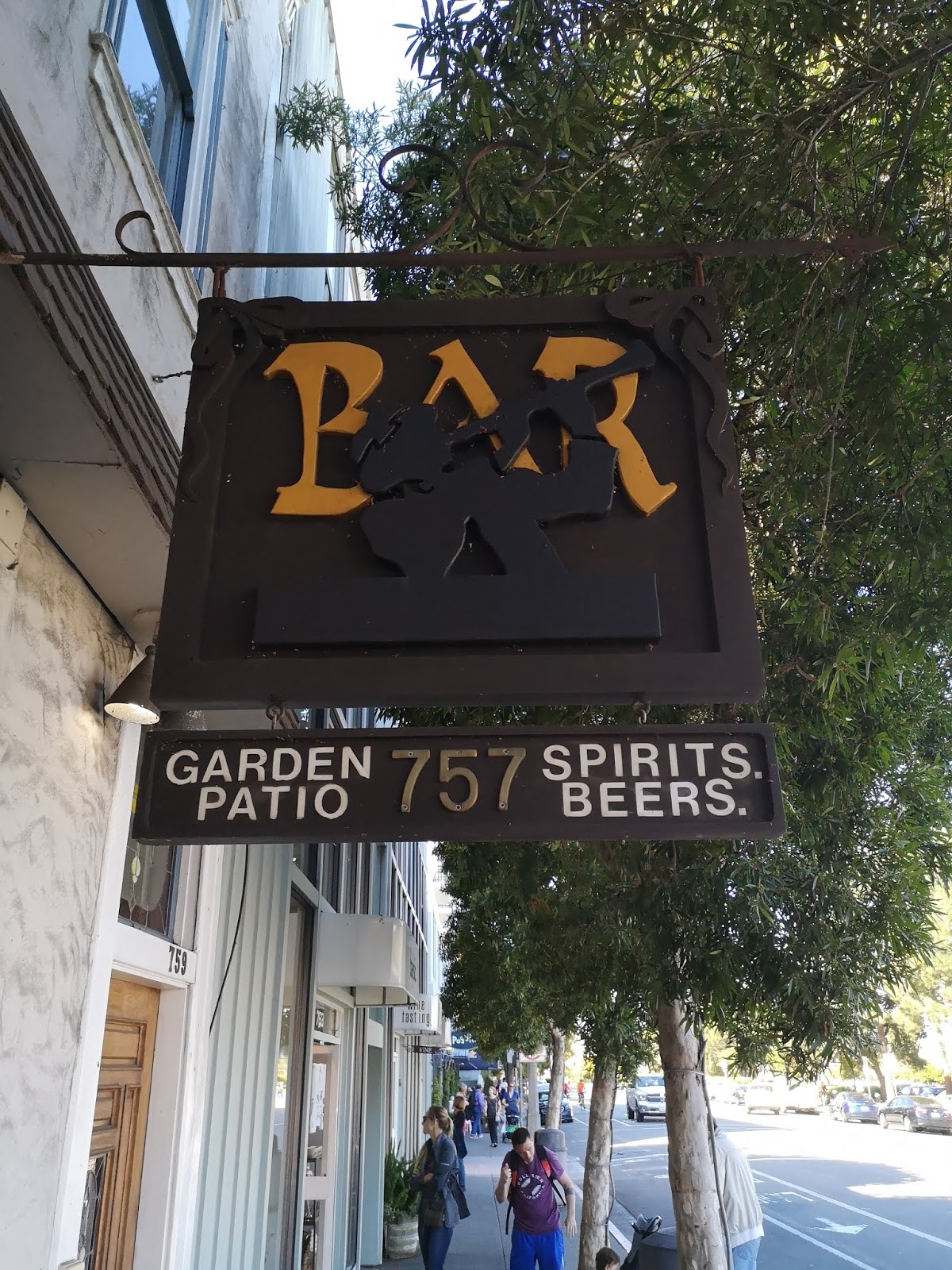 around the world Mai 2019