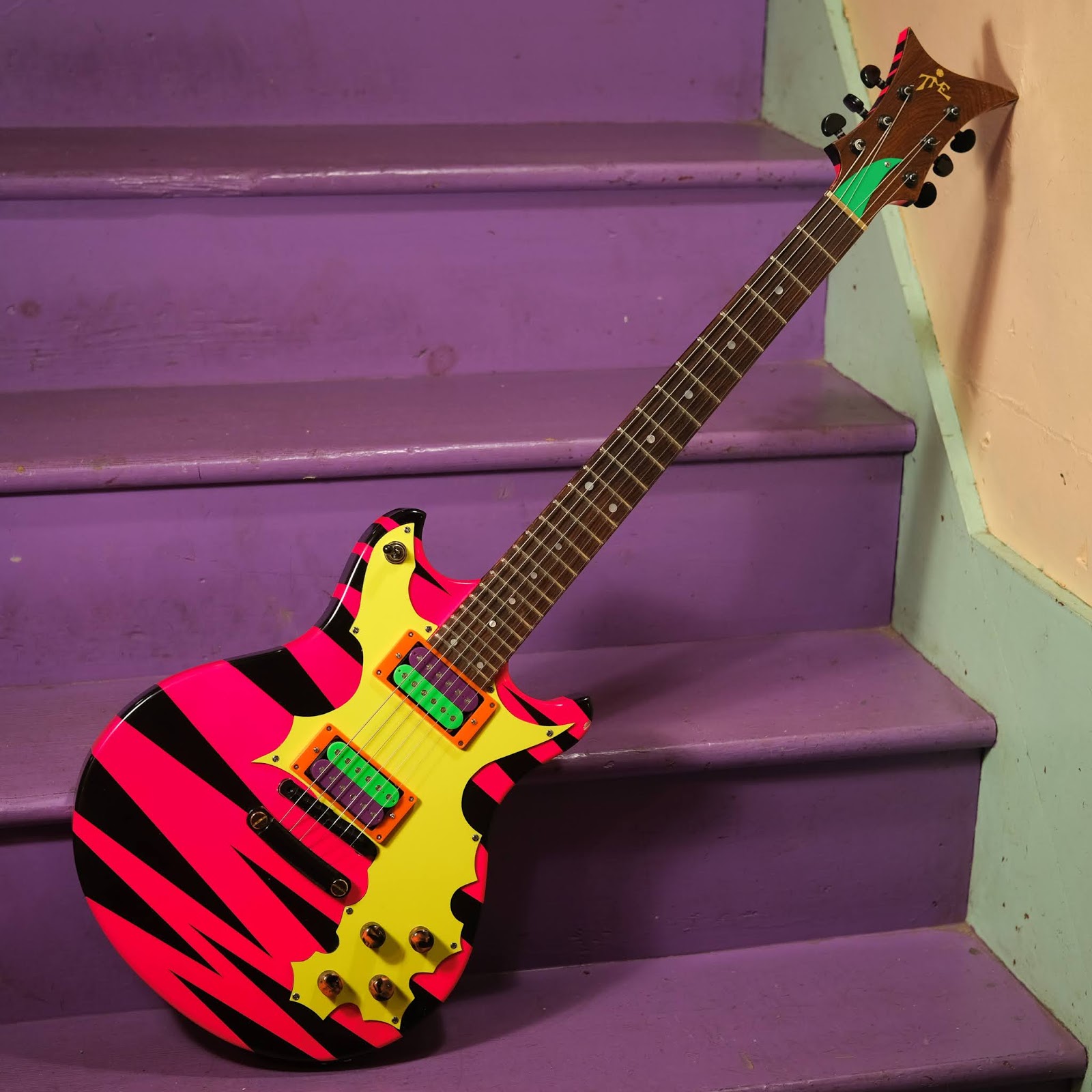 Tiger electronics guitar deals