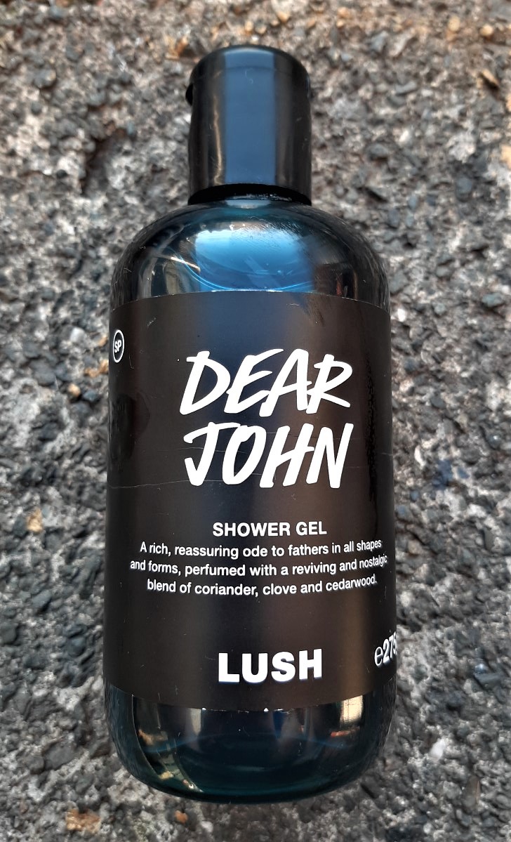 Dear John Shower Gel - Fragrant Notes | The Lush Box