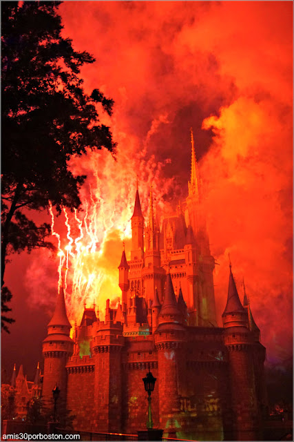 Castillo de Cenicienta en el Magic Kingdom de Orlando, Florida
