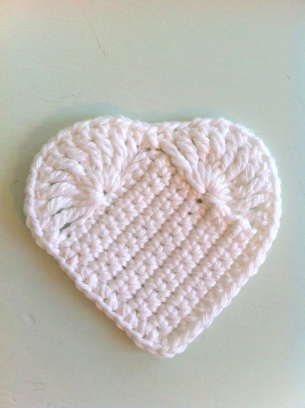 Heklet Hjerte På En Pinne