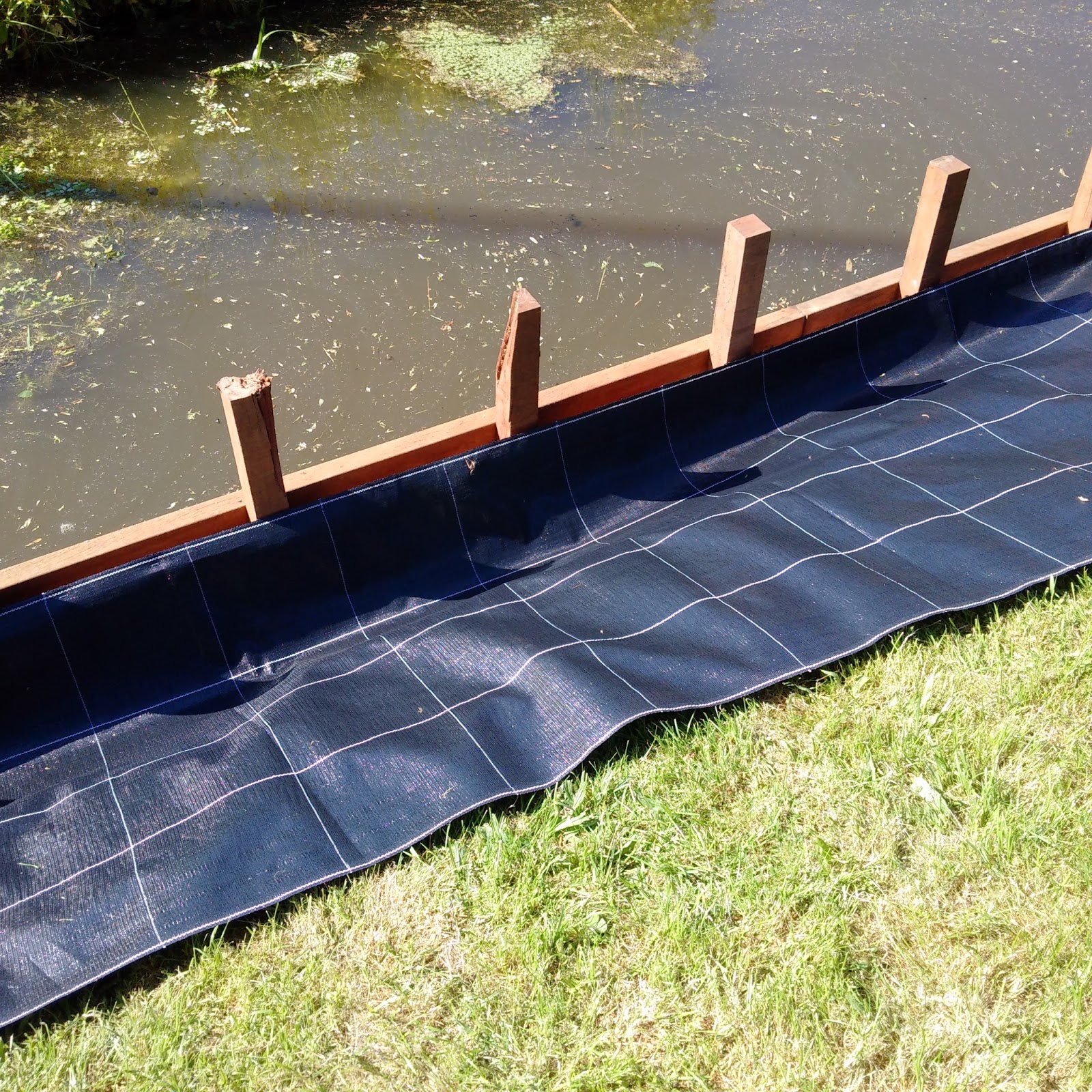 Rae's Nomady How to edge a river bank to protect and shore your garden