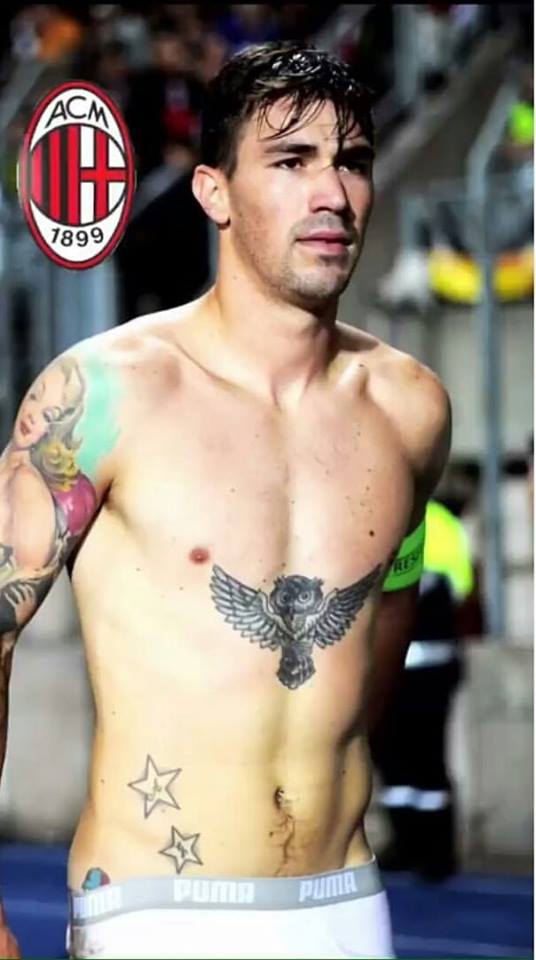Footballers In Underwear: ALESSIO ROMAGNOLI