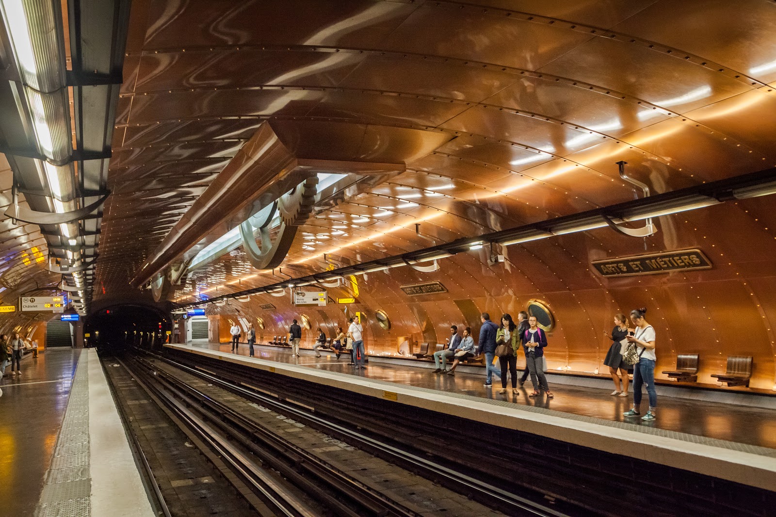 Eight Interesting Facts about Parisian Metro - Explore the World with ...