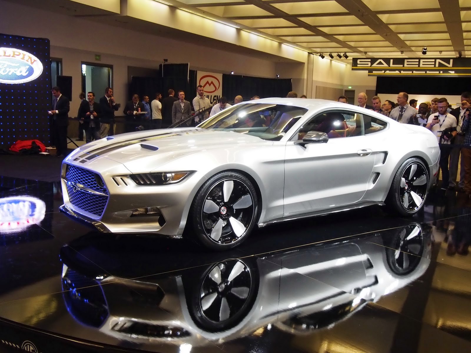 Ford Mustang Rocket