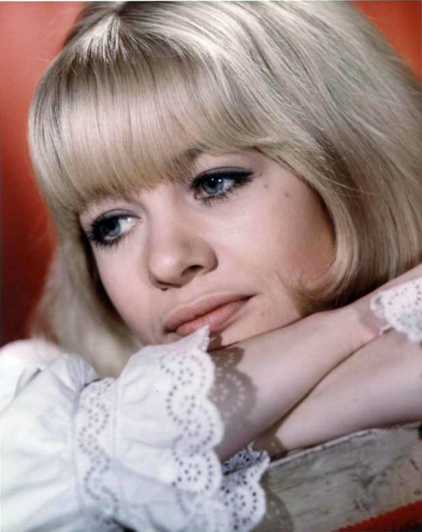 Джуди Гисон / Judy Geeson.