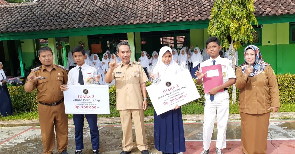 SMPN 2 CIMAHI JUARA 2 LOMBA PIDATO DAN STORYTELLING Guneman