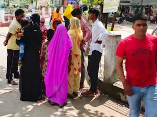 ऑक्सीजन लेवल गिरने से 2 मरीजों की मौत, चिकित्सकों ने कहा- कोरोना के जैसे लक्षण थे ऑक्सीजन लेवल गिरने से 2 मरीजों की मौत, चिकित्सकों ने कहा- कोरोना के जैसे लक्षण थे