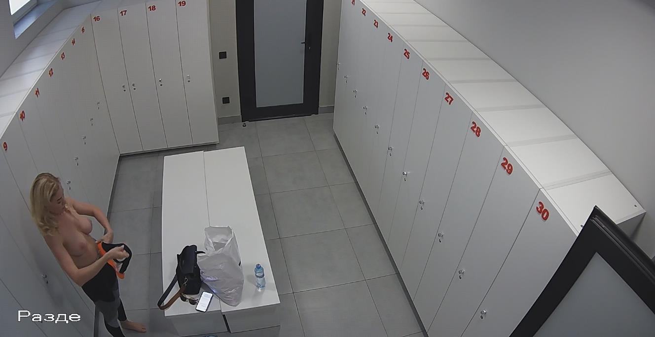 Скрытая камера раздевалка в больнице Changing Room