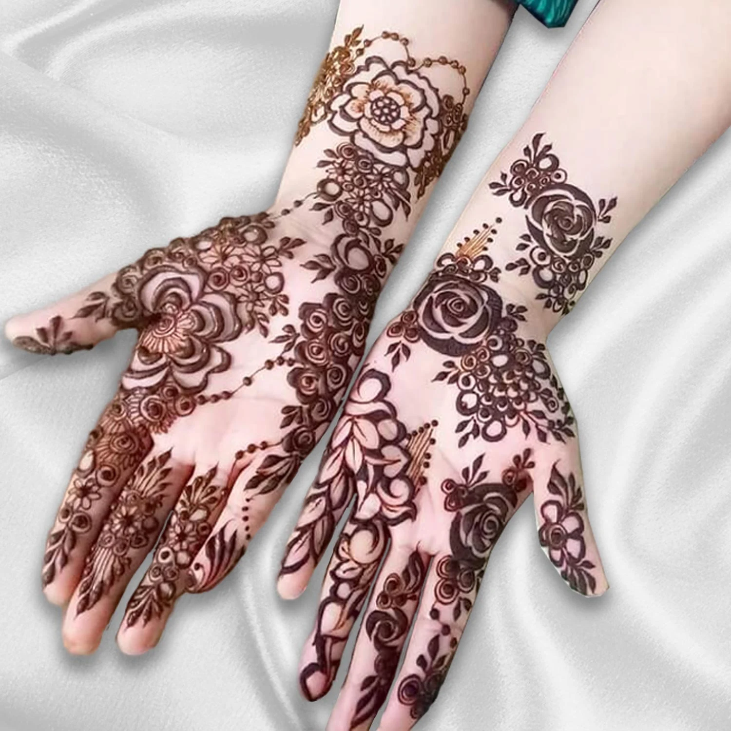 New Mehndi Designs – Beautiful Simple Mehndi Designs # i47