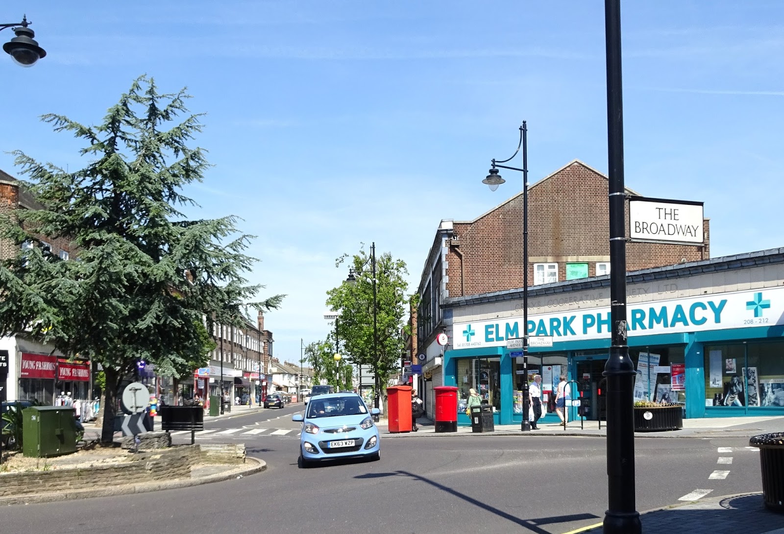 London Underground Towns Elm Park