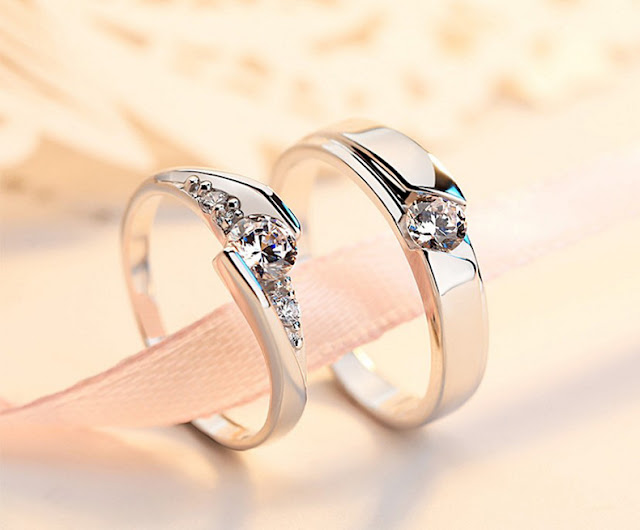 Star Wedding Rings