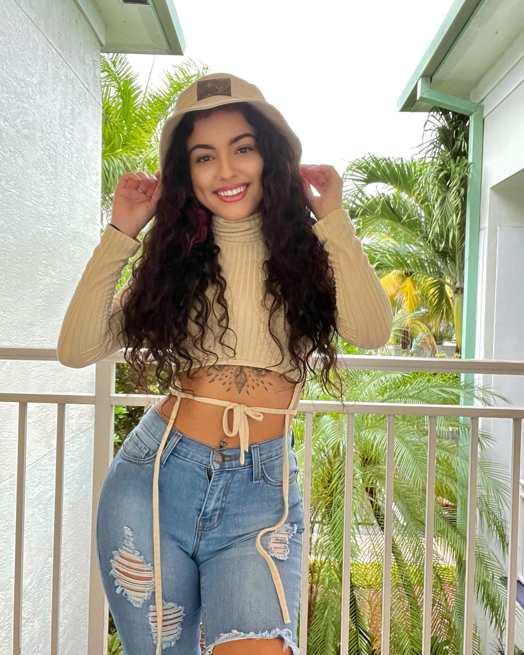 Malu Trevejo Social Media Clicks 9 Nov- 2020