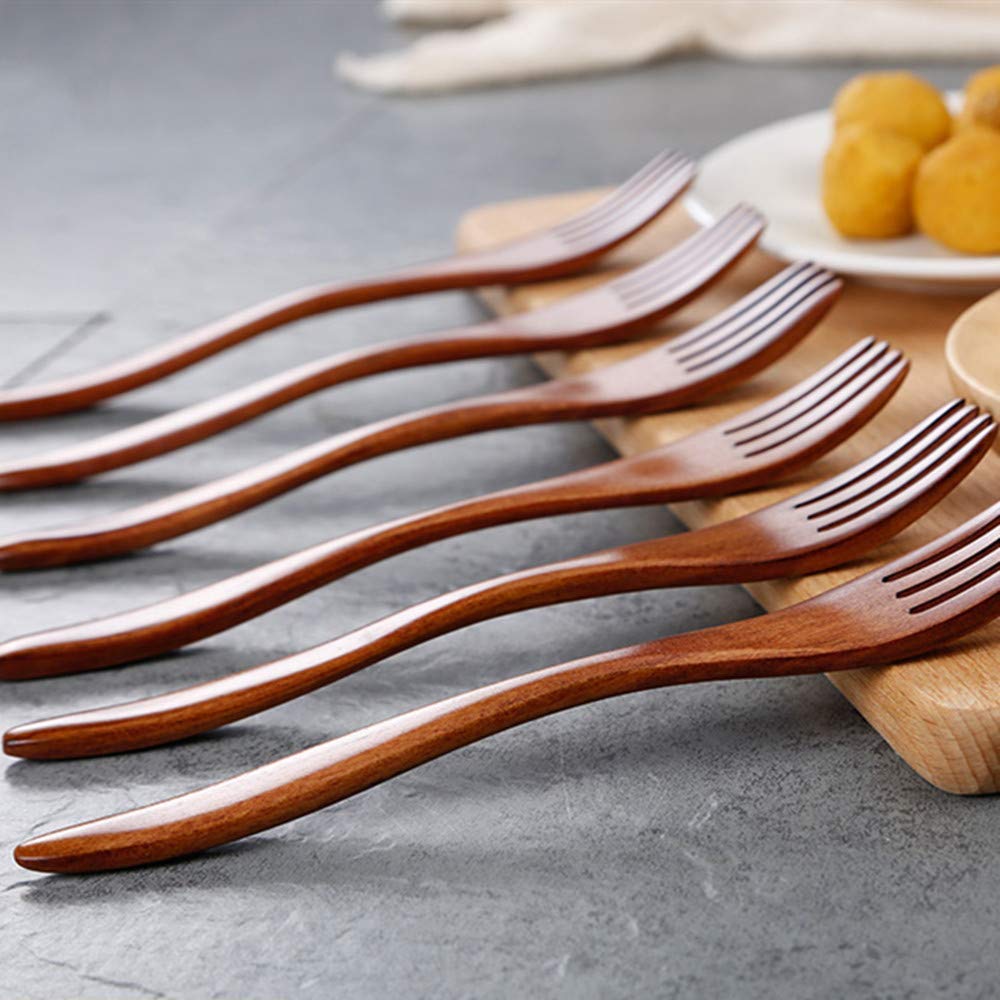 Best Small Wooden Fork That Your Kitchen Needs 2020