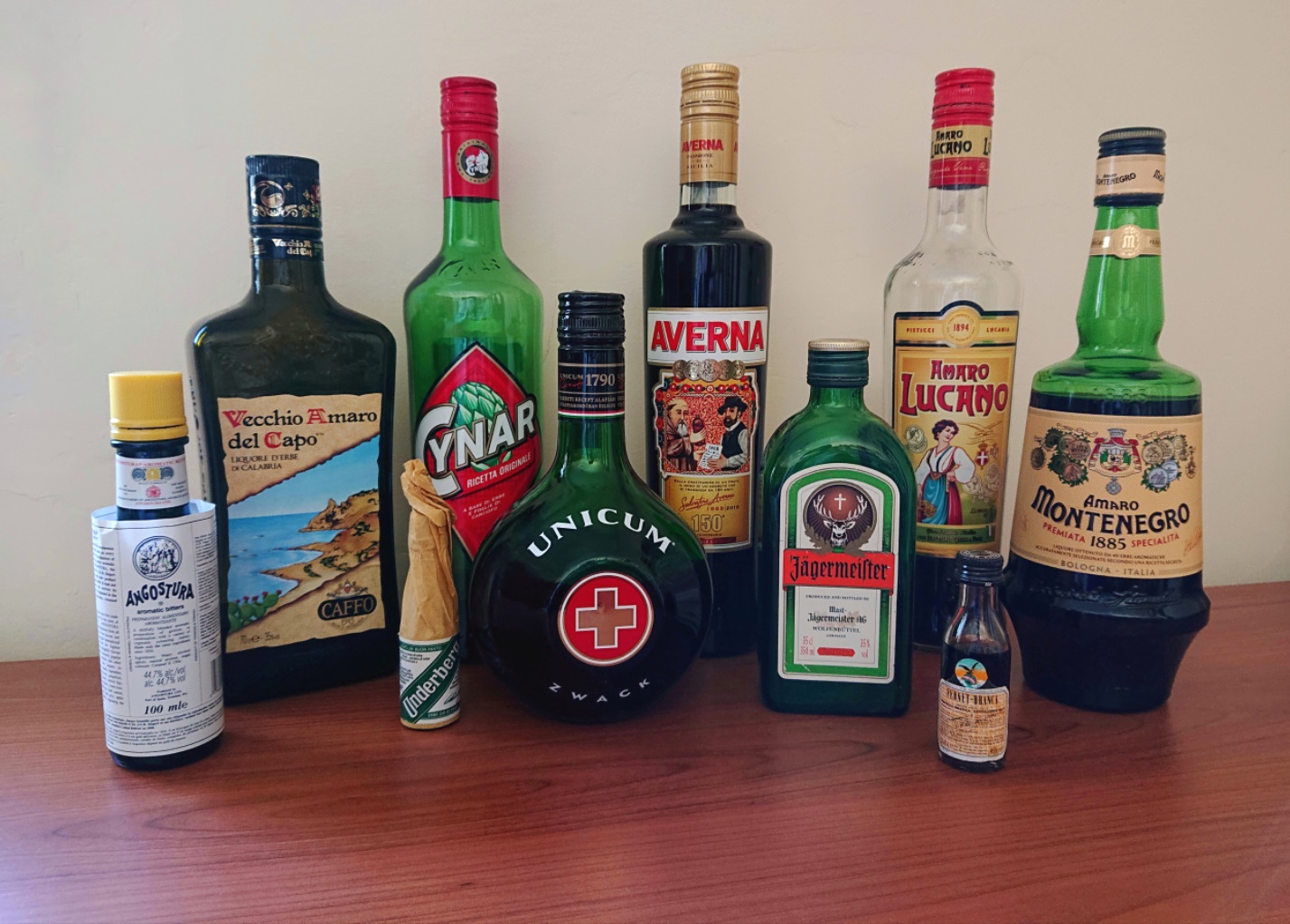 Amari e dintorni: panoramica sui liquori d'erbe più famosi