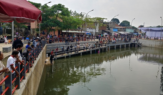 Kolam Retensi Sirnaraga Bandung, Tempatnya Mancing Gratis Kolam Retensi Sirnaraga Bandung, Tempatnya Mancing Gratis