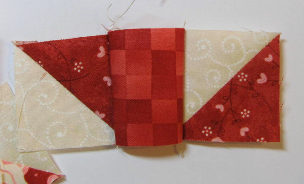 Stitching With 2 Strings: Tutorial: A Quick Valentine Table Topper