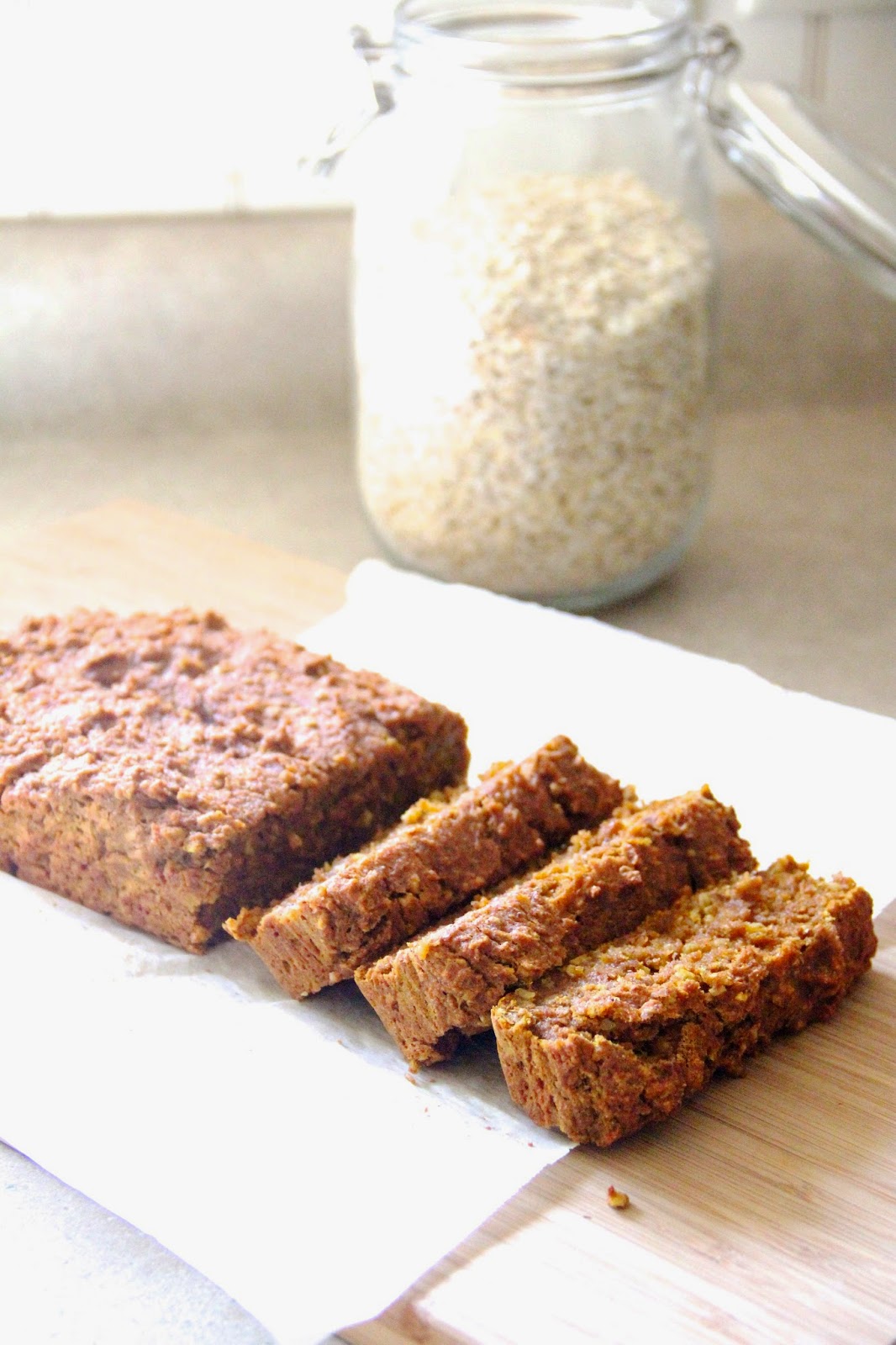 My Happy Place pumpkin oatmeal bread