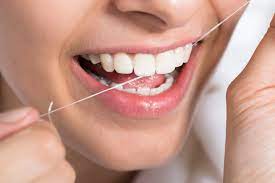 Dental floss or dental tape: which is the most suitable for each use?