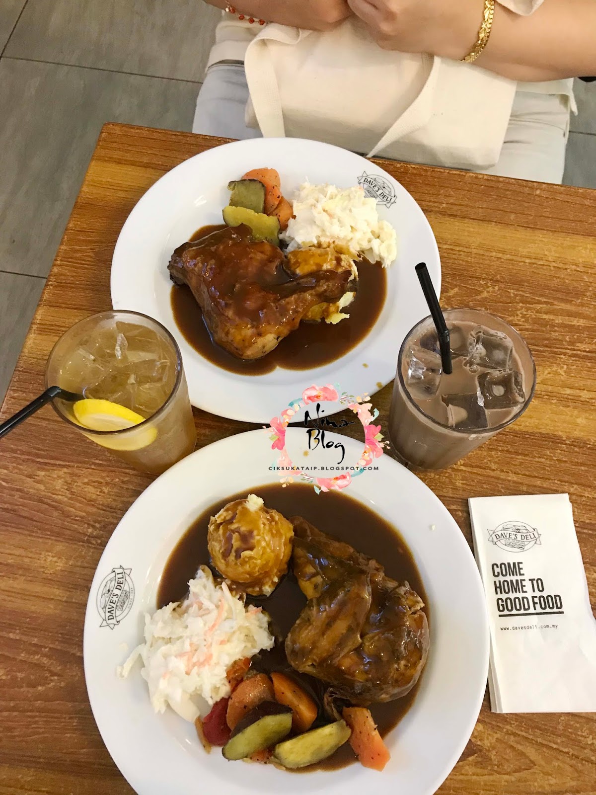 Makan Di Dave's Deli, Queensbay Mall, Penang cik sukα taip