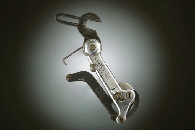 rapid rise derailleur