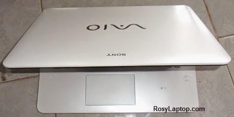 Sony Vaio SVF14216SGW i3 Touch Screen  Rosy Laptop Malang