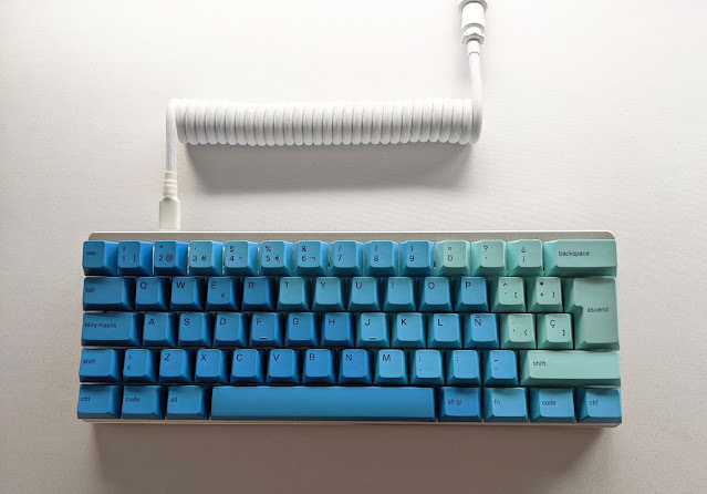 Vortex 10 - teclado 60% - custom keycaps GPBT Ocean